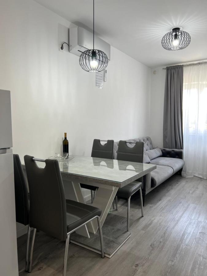 Apartmani M&L Medulin Luaran gambar