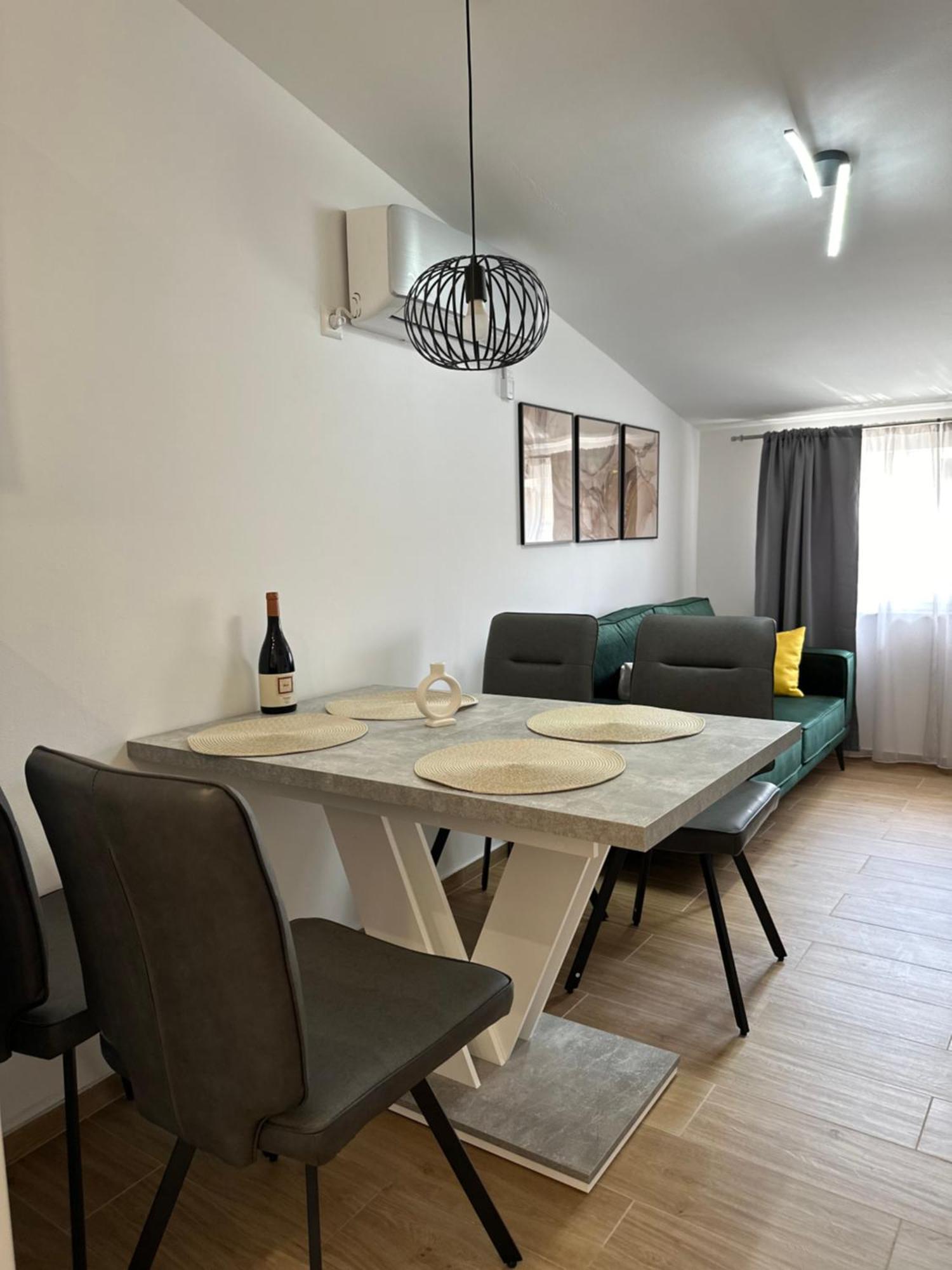Apartmani M&L Medulin Luaran gambar